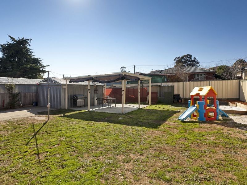 122 Cooma Street, Queanbeyan NSW 2620