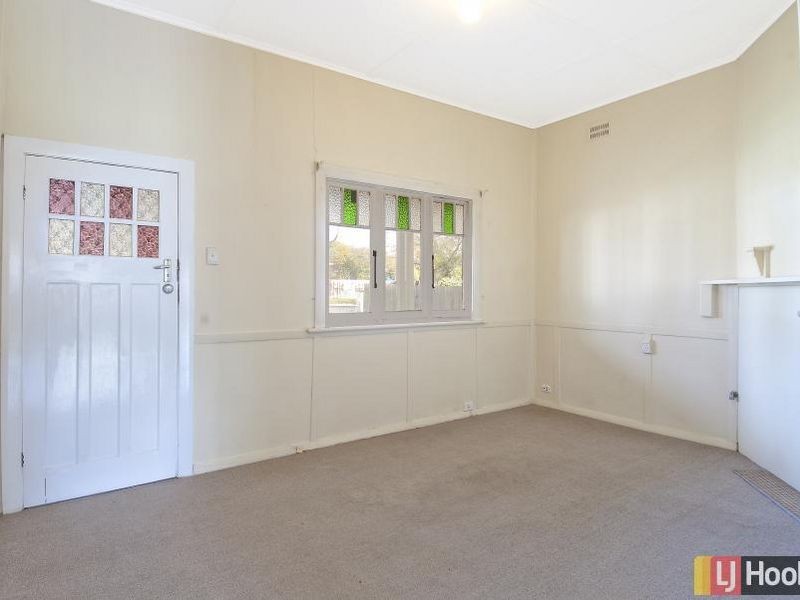 4 Alice Street, Queanbeyan NSW 2620