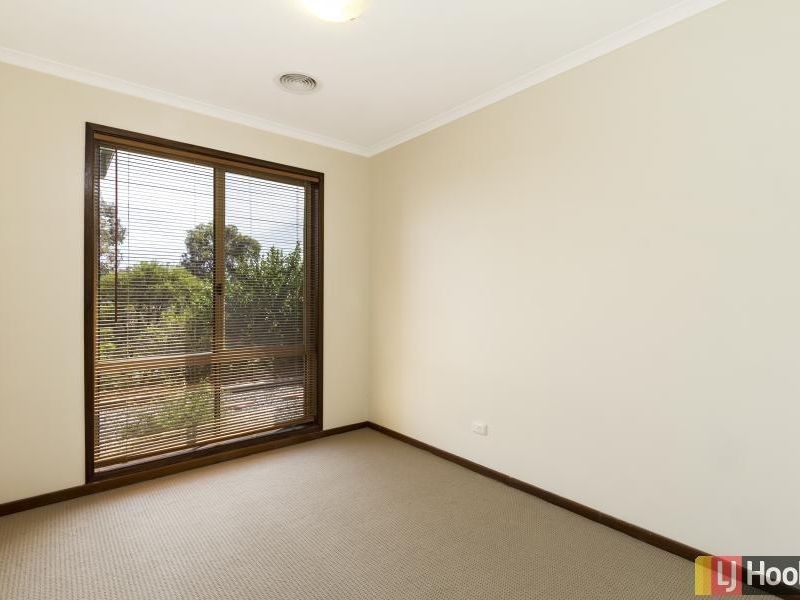 47 Hellmund Street, Queanbeyan NSW 2620