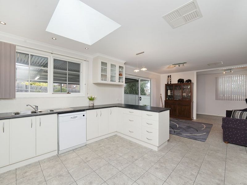 4 Johnson Place, Queanbeyan NSW 2620