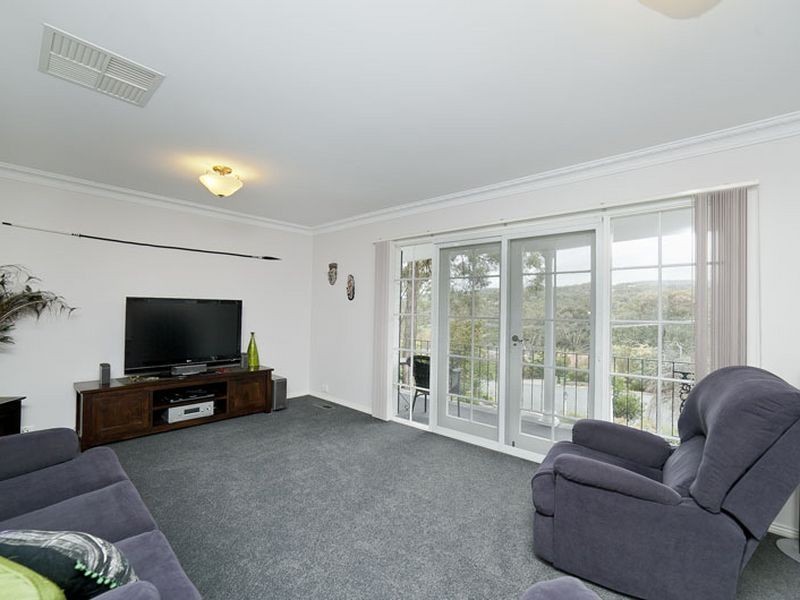 4 Johnson Place, Queanbeyan NSW 2620