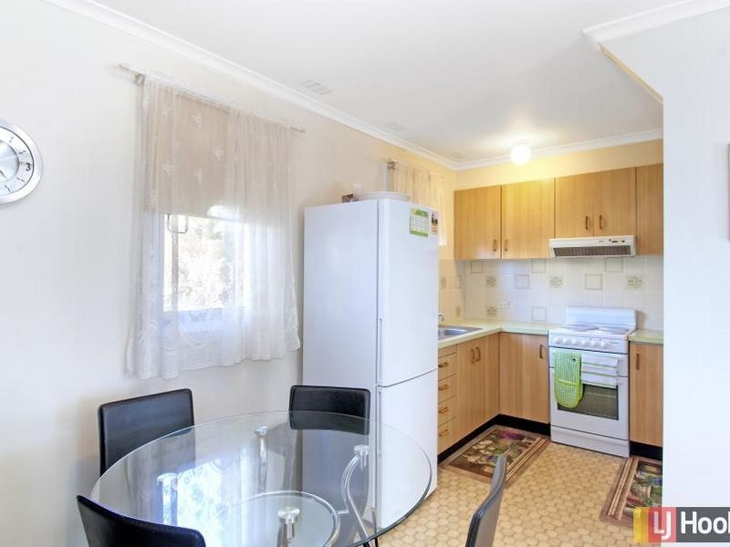 2 Hakea Street, Queanbeyan NSW 2620