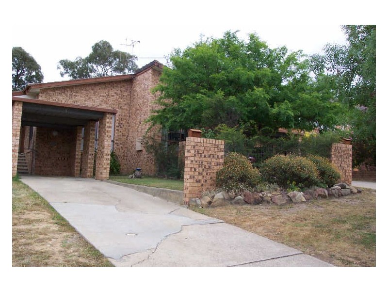 84 Munro Road, Queanbeyan NSW 2620