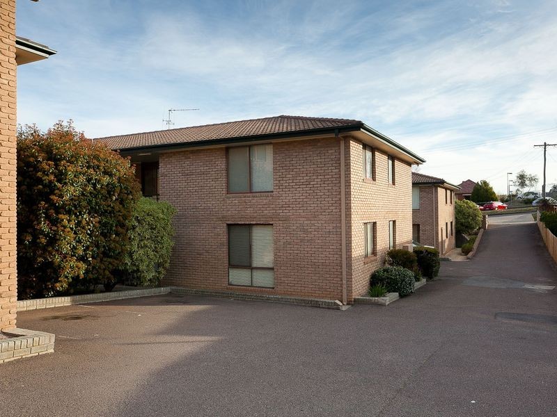 17/90 Collett Street, Queanbeyan NSW 2620