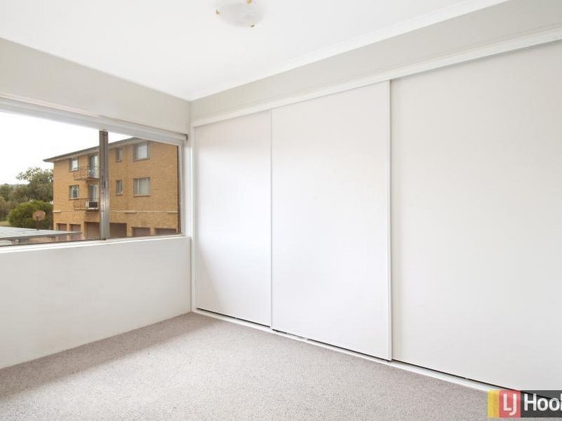 18/67 Macquoid Street, Queanbeyan NSW 2620