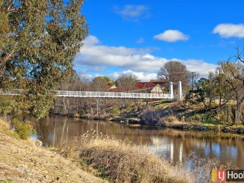 18/67 Macquoid Street, Queanbeyan NSW 2620