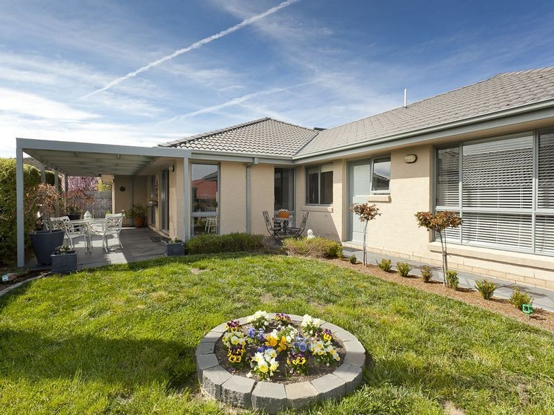 11 Bulloak Street, Queanbeyan NSW 2620