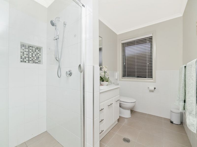 11 Bulloak Street, Queanbeyan NSW 2620
