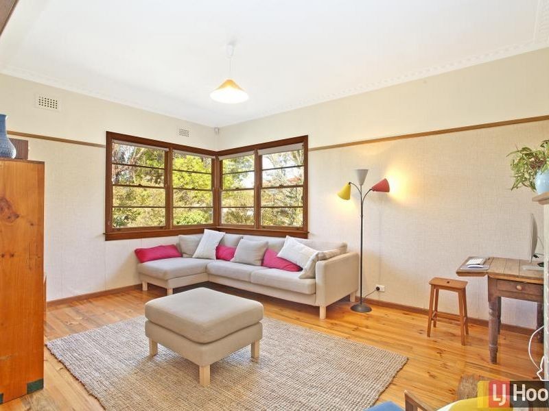 25 Fergus Road, Queanbeyan NSW 2620