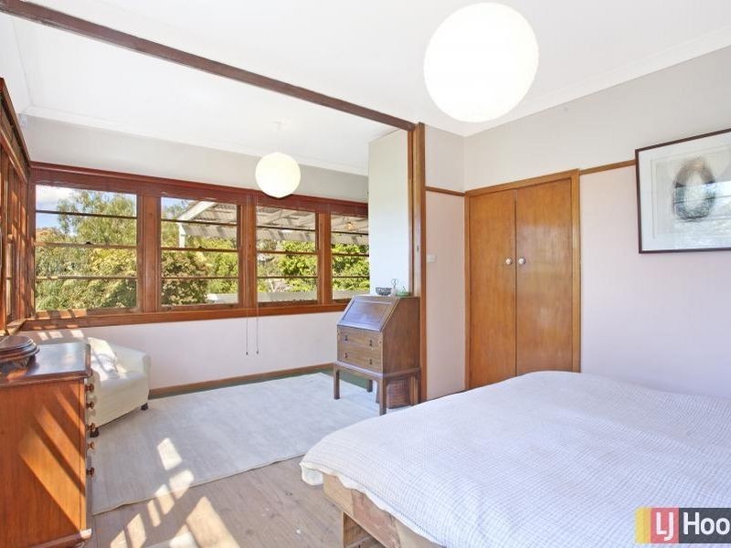 25 Fergus Road, Queanbeyan NSW 2620