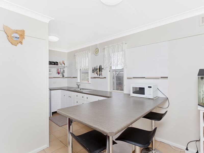 56 Donald Road, Queanbeyan NSW 2620