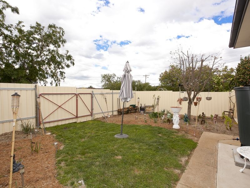 56 Donald Road, Queanbeyan NSW 2620