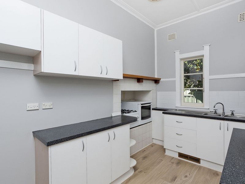 66 Ross Road, Queanbeyan NSW 2620