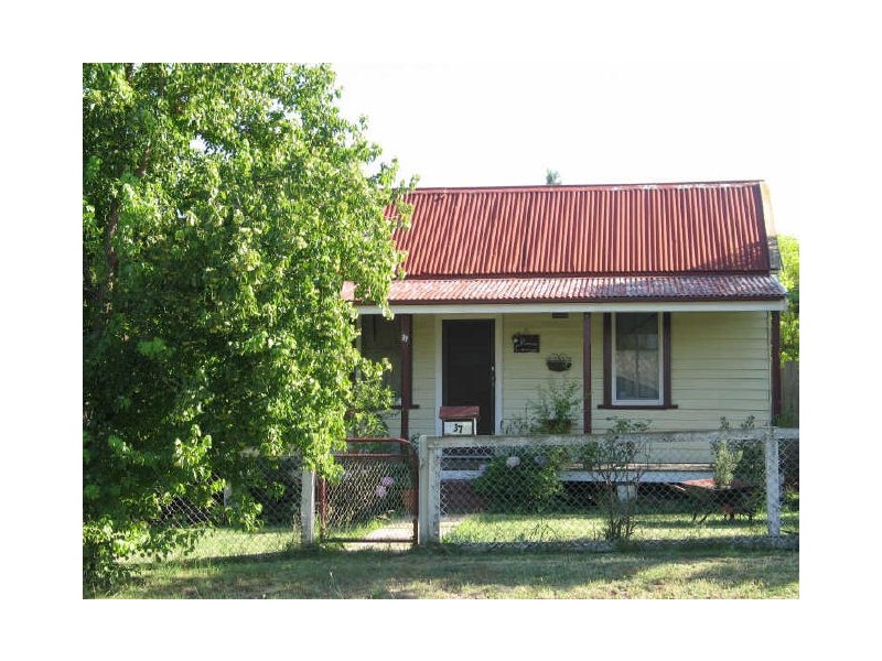 Henderson Road, Queanbeyan NSW 2620