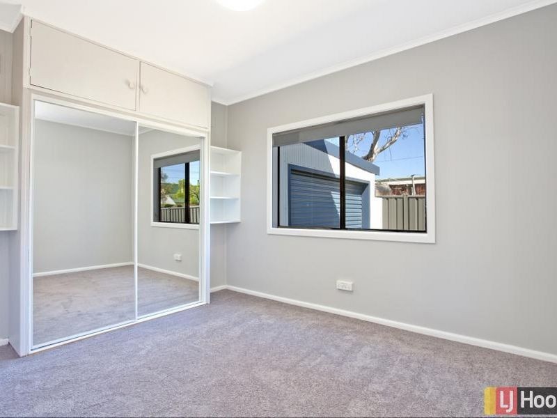 5 Derrima Road, Queanbeyan NSW 2620