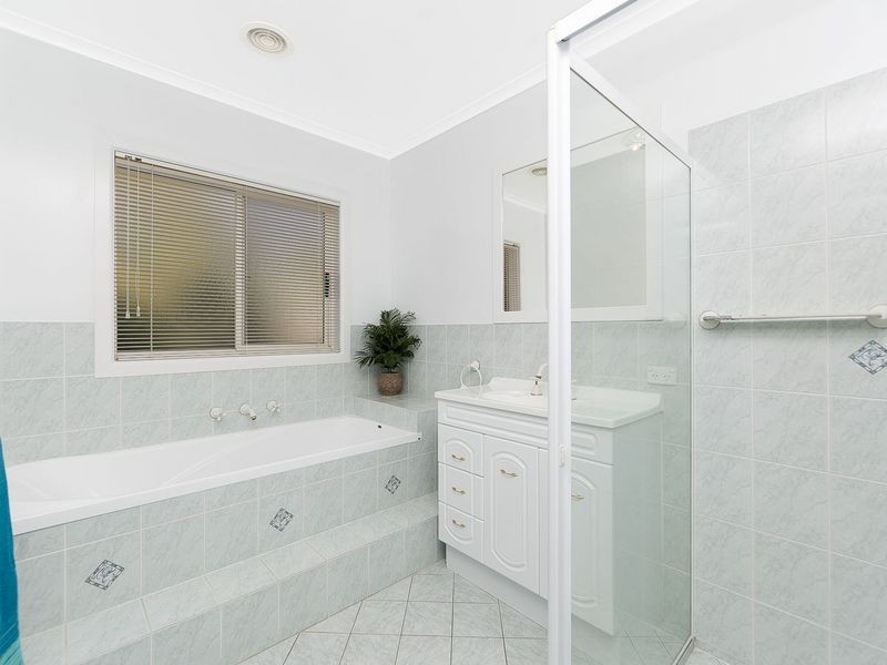 125 Stornaway Road, Queanbeyan NSW 2620