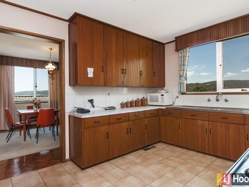 7 Eecen Road, Queanbeyan NSW 2620