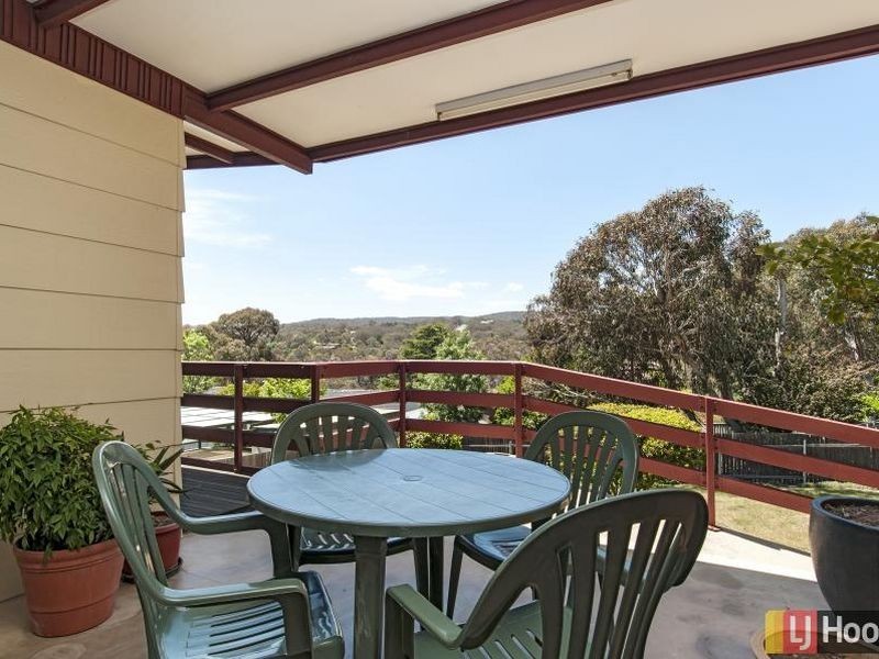 7 Eecen Road, Queanbeyan NSW 2620