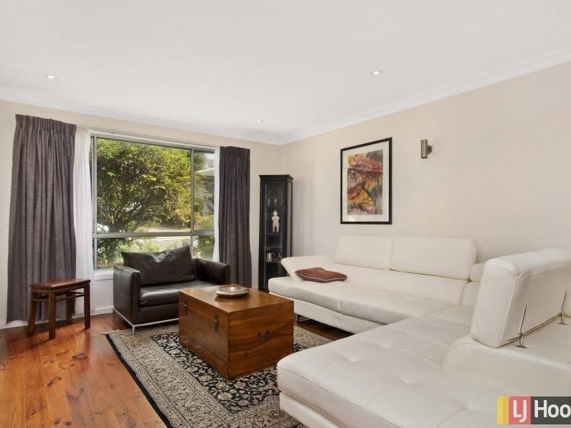 32 Irene Avenue, Queanbeyan NSW 2620