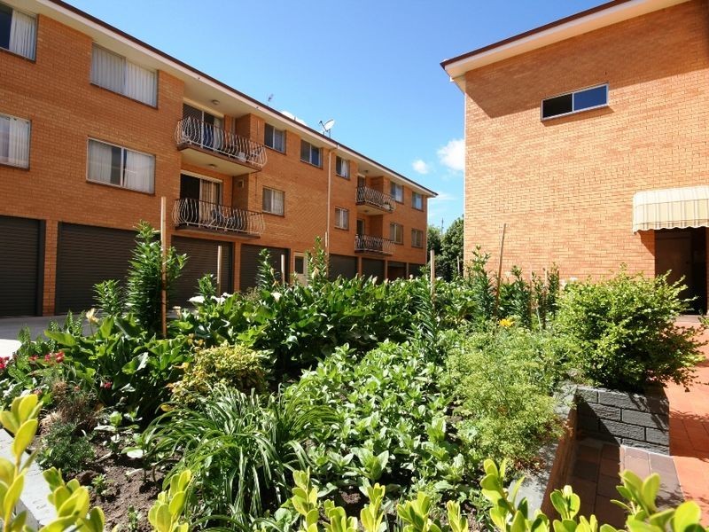 5/26 McKeahnie Street, Queanbeyan NSW 2620