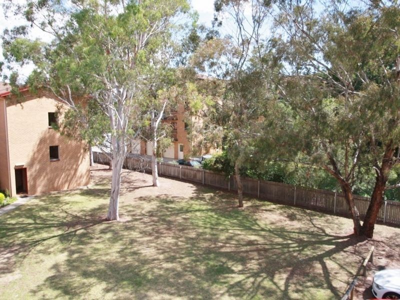 15/17 Mowatt Street, Queanbeyan NSW 2620