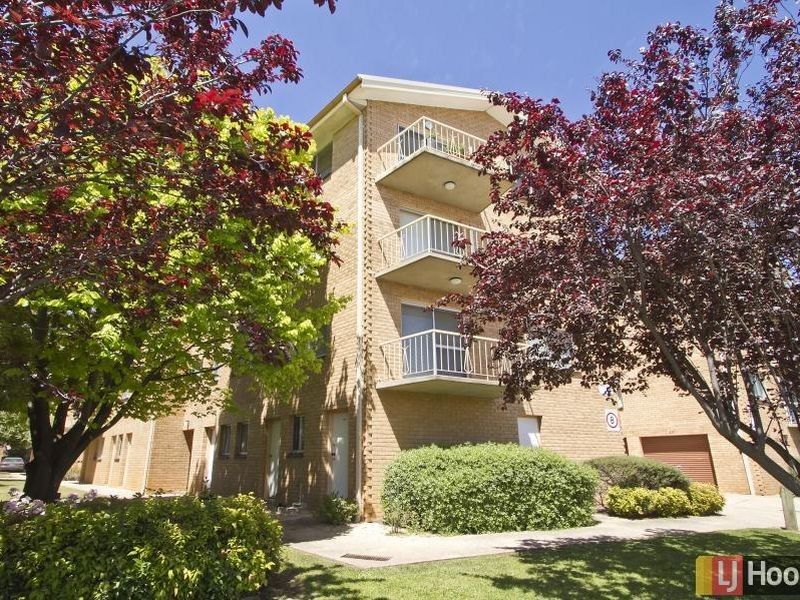 3/5 Davison Street, Queanbeyan NSW 2620