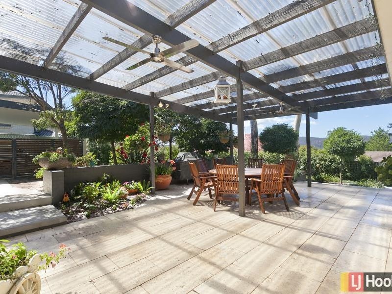 10 Parr Place, Queanbeyan NSW 2620