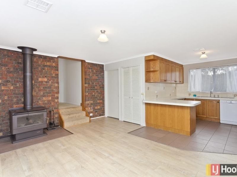 7 Considine Close, Booroomba NSW 2620