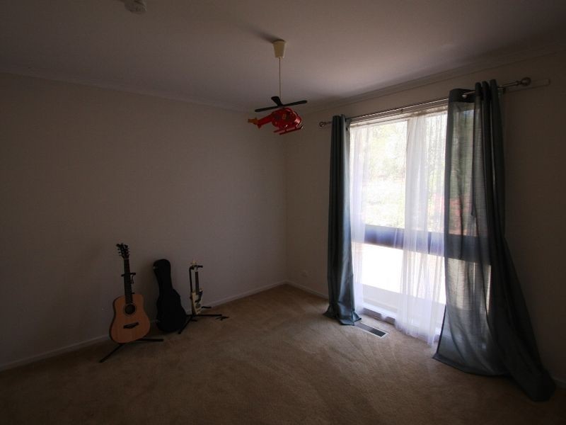7 Considine Close, Booroomba NSW 2620