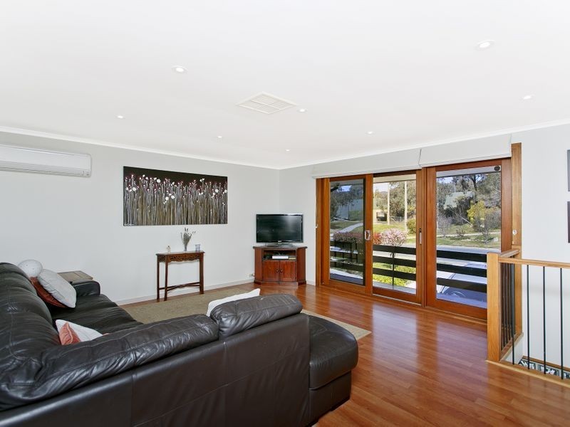 77 Munro Road, Queanbeyan NSW 2620