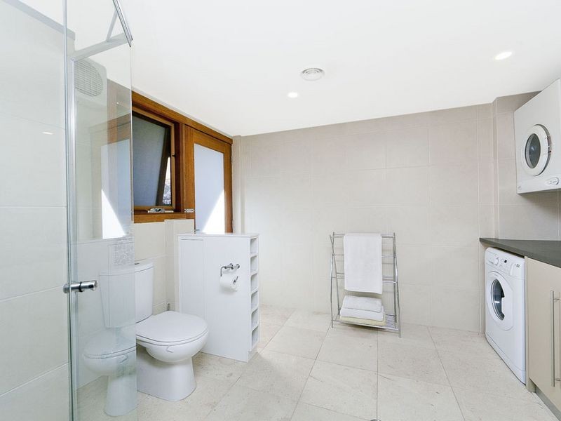 77 Munro Road, Queanbeyan NSW 2620