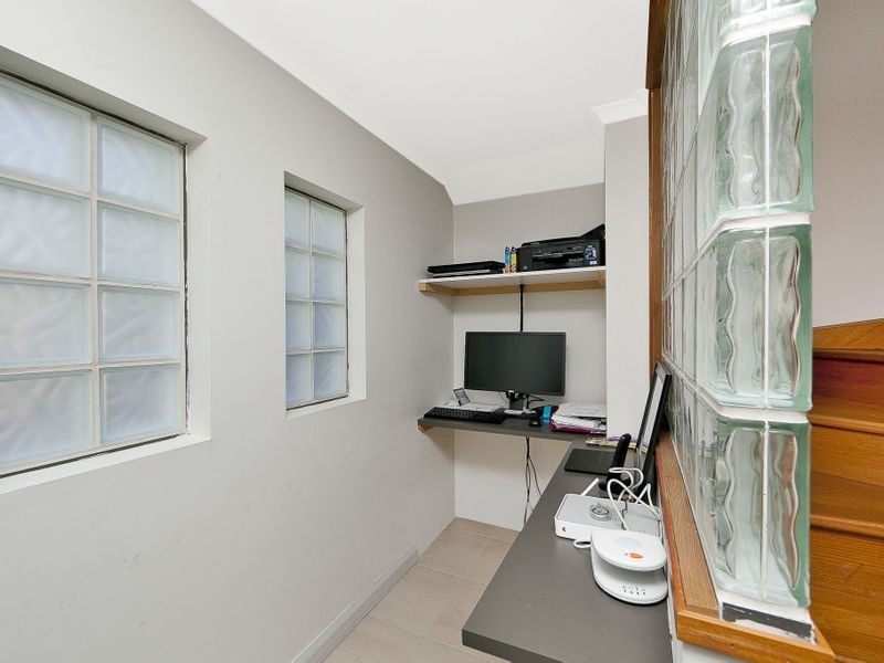 77 Munro Road, Queanbeyan NSW 2620