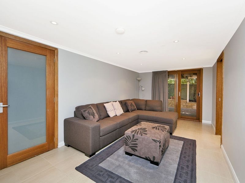 77 Munro Road, Queanbeyan NSW 2620