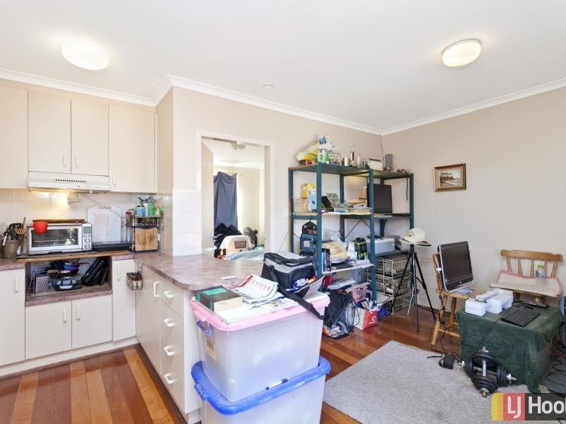 24/9 Macquoid Street, Queanbeyan NSW 2620