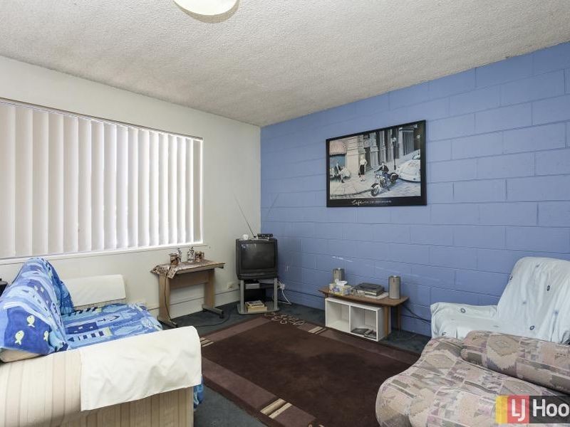 3/10 Macquoid Street, Queanbeyan NSW 2620