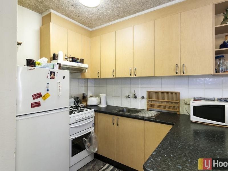 3/10 Macquoid Street, Queanbeyan NSW 2620