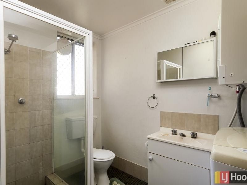 3/10 Macquoid Street, Queanbeyan NSW 2620