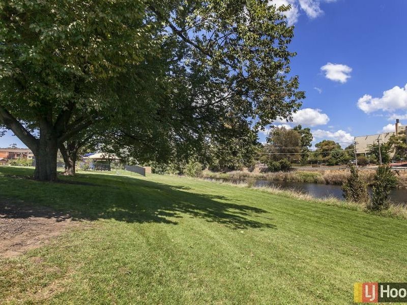 3/10 Macquoid Street, Queanbeyan NSW 2620