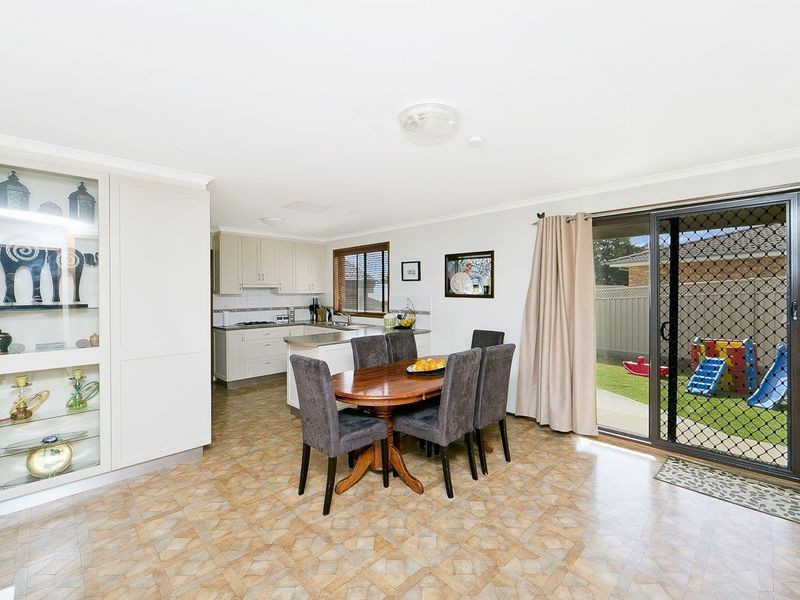 14 Robertson Street, Queanbeyan NSW 2620