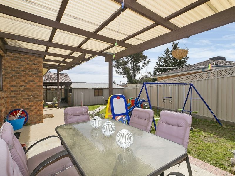 14 Robertson Street, Queanbeyan NSW 2620