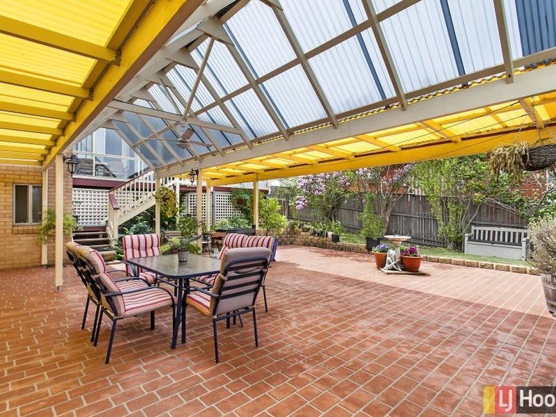 6 Wilgabar Way, Queanbeyan NSW 2620
