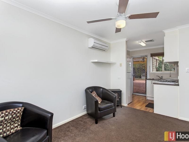 6 Wilgabar Way, Queanbeyan NSW 2620