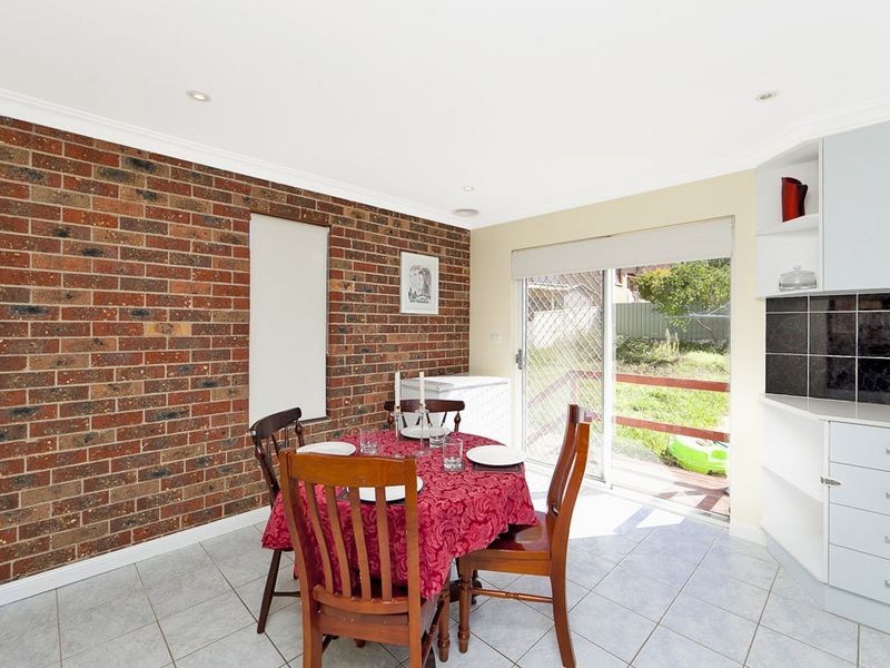 32 Candlebark Road, Queanbeyan NSW 2620