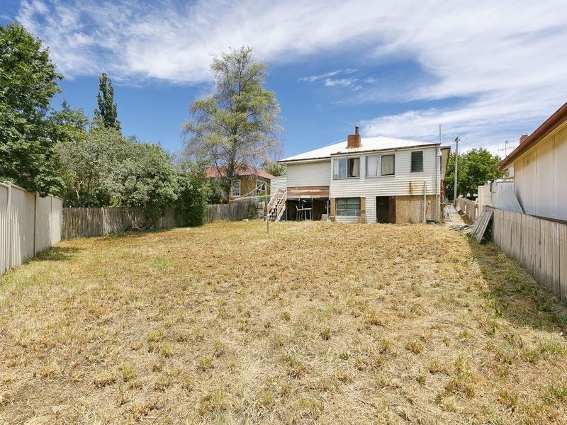 28 McIntosh Street, Queanbeyan NSW 2620