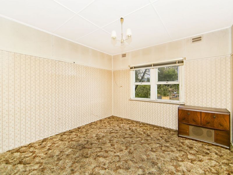 28 McIntosh Street, Queanbeyan NSW 2620