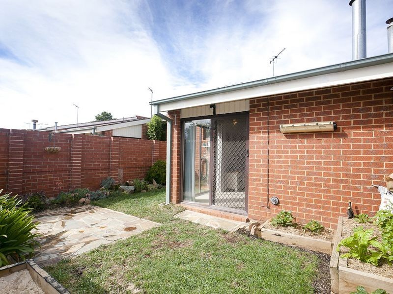 4/45 Christopher Crescent, Queanbeyan NSW 2620