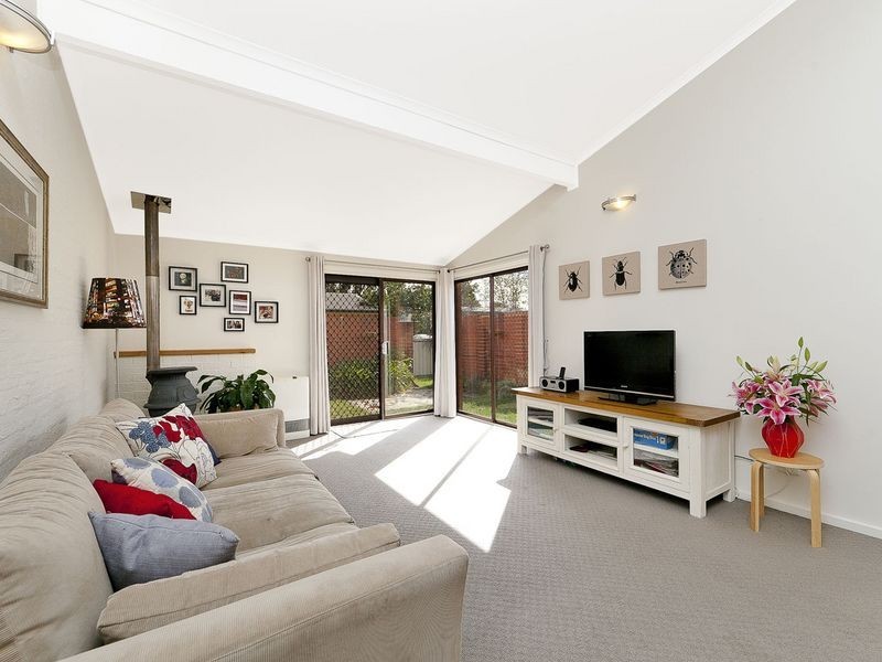 4/45 Christopher Crescent, Queanbeyan NSW 2620