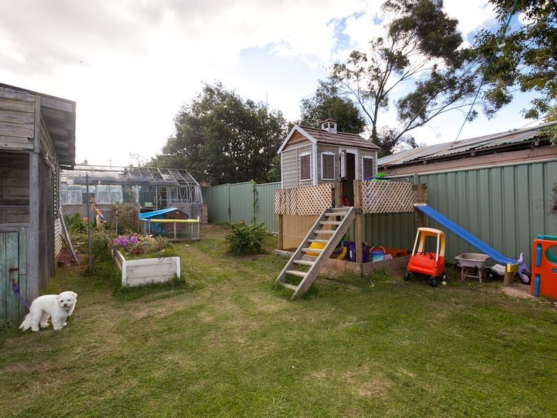 75 Stornaway Road, Queanbeyan NSW 2620