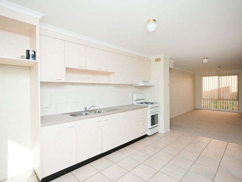 9/1A Davison Street, Queanbeyan NSW 2620