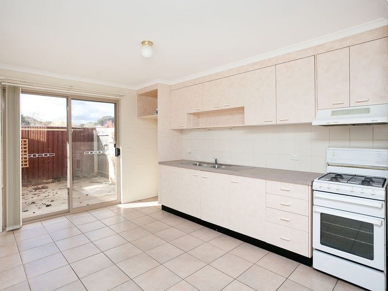 9/1A Davison Street, Queanbeyan NSW 2620
